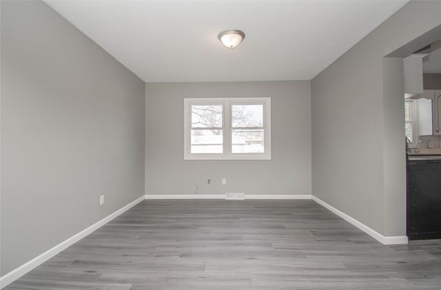 195 Gray Avenue, Waukee, IA 50263