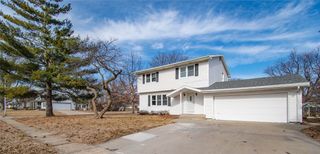 195 Gray Avenue, Waukee, IA 50263