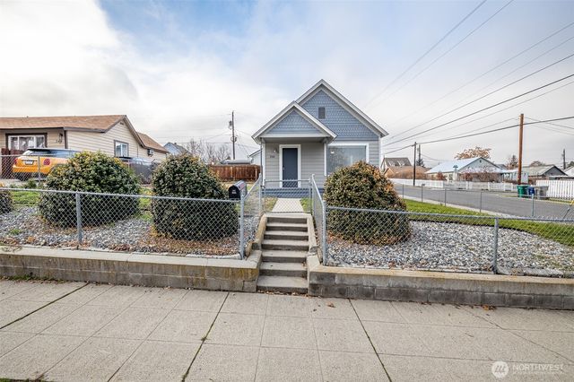 246 N Delaware Avenue, Wenatchee, WA 98801