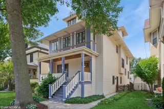 239 Circle Avenue, Forest Park, IL 60130
