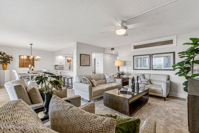 550 Garfield Avenue 302, Cocoa Beach, FL 32931