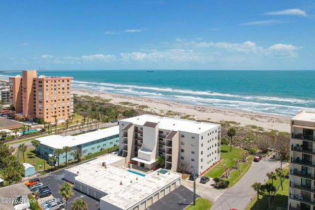 550 Garfield Avenue 302, Cocoa Beach, FL 32931