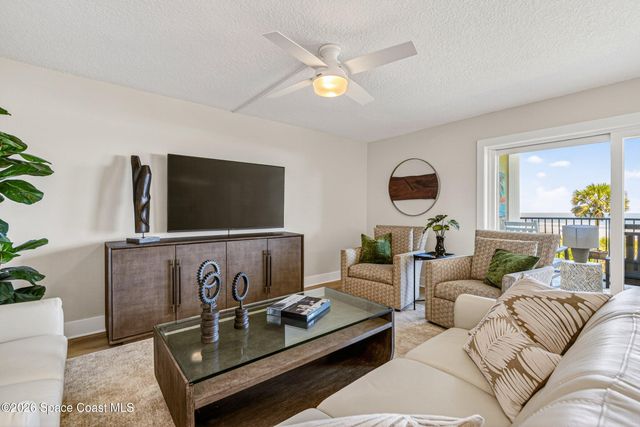 550 Garfield Avenue 302, Cocoa Beach, FL 32931