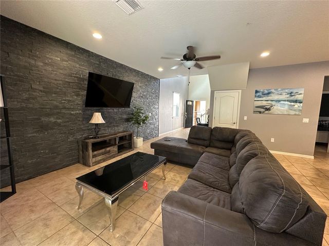 1869 NICE COURT, Kissimmee, FL 34747