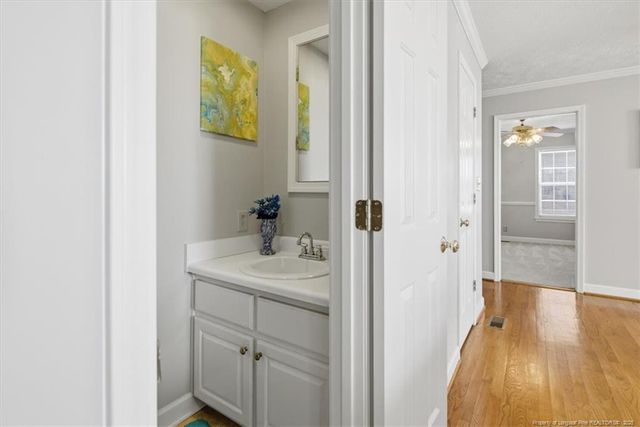 1594 Carroll Store Road, Autryville, NC 28318