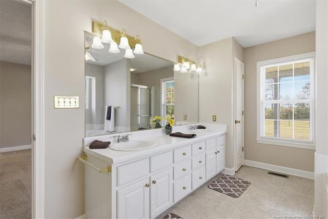 1594 Carroll Store Road, Autryville, NC 28318