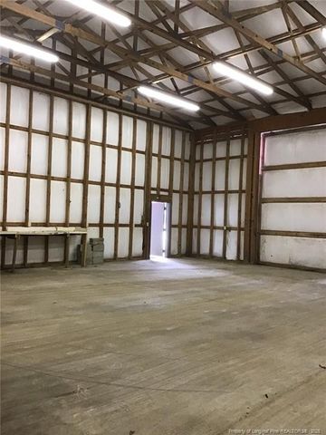 1594 Carroll Store Road, Autryville, NC 28318