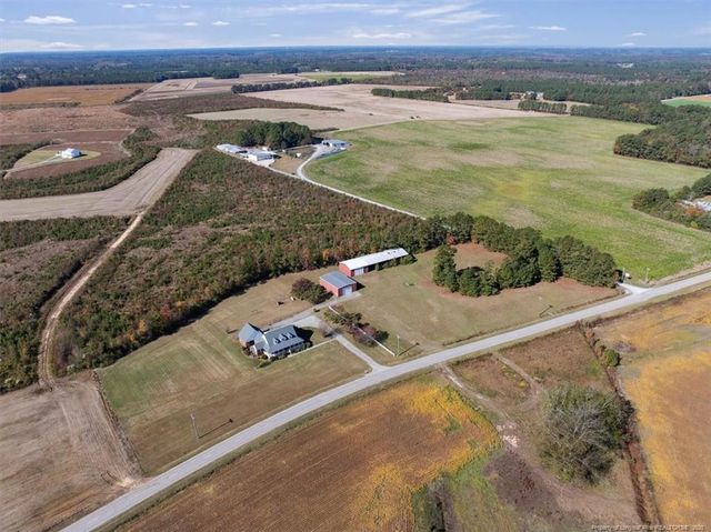 1594 Carroll Store Road, Autryville, NC 28318