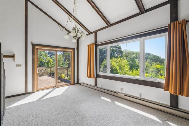 7475 Brookhaven DRIVE, West Bend, WI 53090