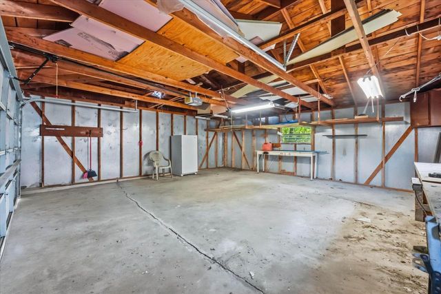 7475 Brookhaven DRIVE, West Bend, WI 53090