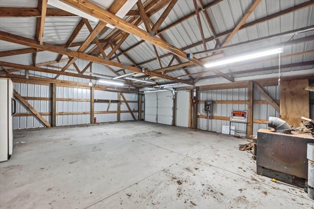 7475 Brookhaven DRIVE, West Bend, WI 53090