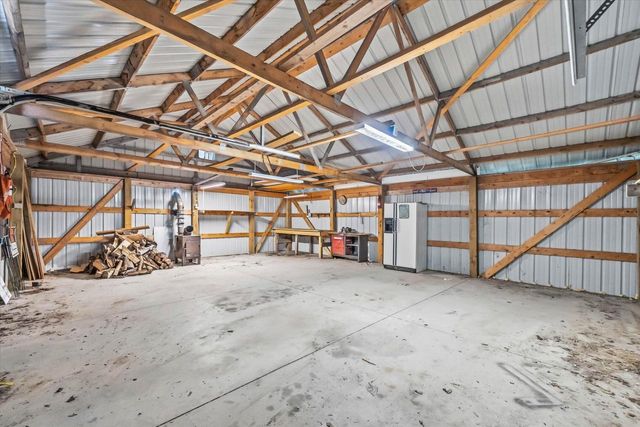 7475 Brookhaven DRIVE, West Bend, WI 53090