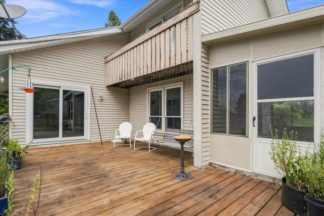 7475 Brookhaven DRIVE, West Bend, WI 53090