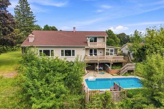 7475 Brookhaven DRIVE, West Bend, WI 53090