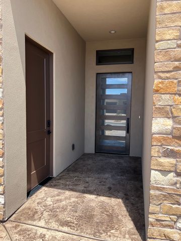 5294 W 3200 S, Hurricane, UT 84737