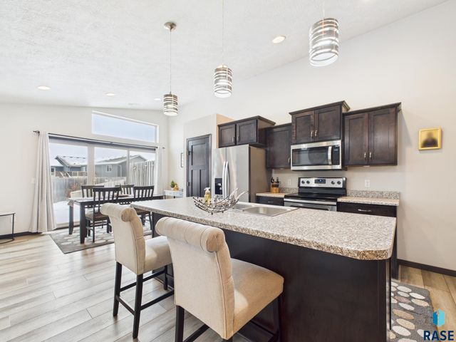 9418 W Gert St Street, Sioux Falls, SD 57106