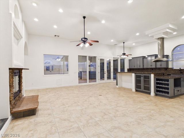 460 East Hickory Street, Pahrump, NV 89048