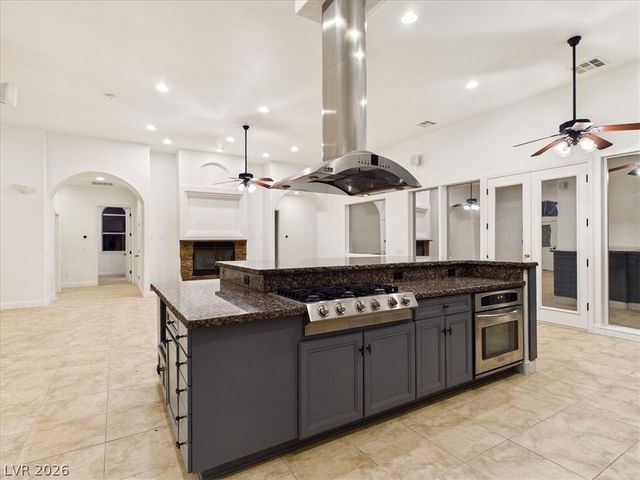 460 East Hickory Street, Pahrump, NV 89048