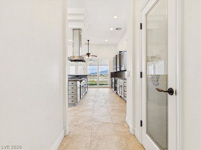 460 East Hickory Street, Pahrump, NV 89048