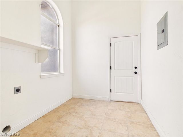 460 East Hickory Street, Pahrump, NV 89048