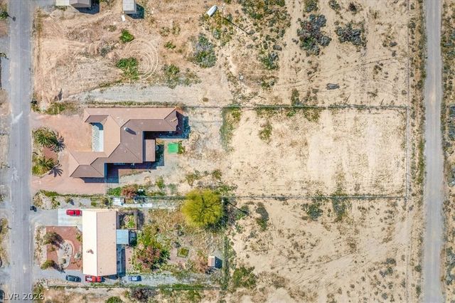 460 East Hickory Street, Pahrump, NV 89048