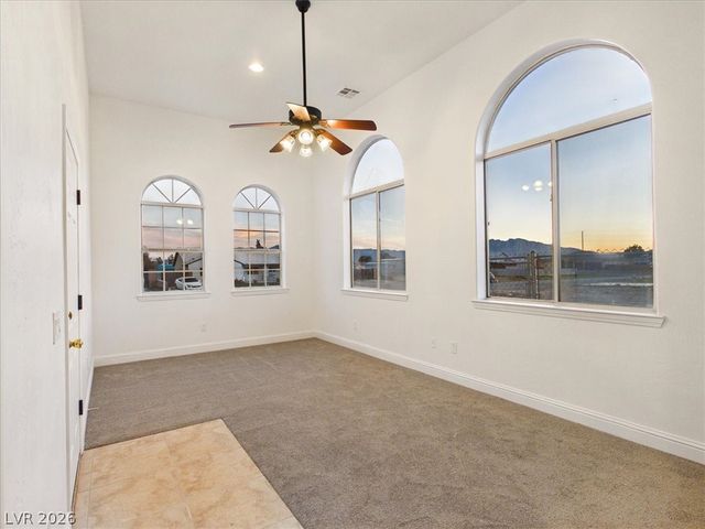 460 East Hickory Street, Pahrump, NV 89048