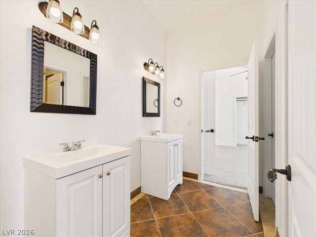 460 East Hickory Street, Pahrump, NV 89048