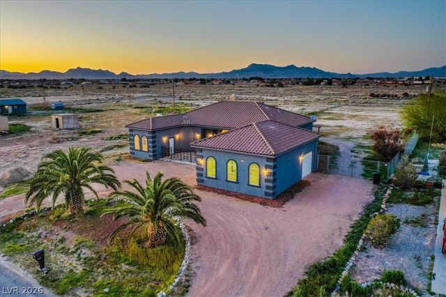 460 East Hickory Street, Pahrump, NV 89048