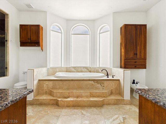 460 East Hickory Street, Pahrump, NV 89048