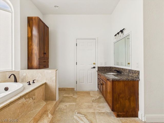 460 East Hickory Street, Pahrump, NV 89048