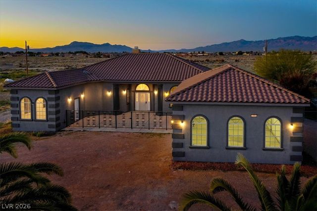 460 East Hickory Street, Pahrump, NV 89048