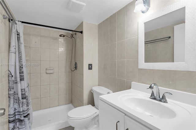 15348 SW 72nd St 23-12, Miami, FL 33193