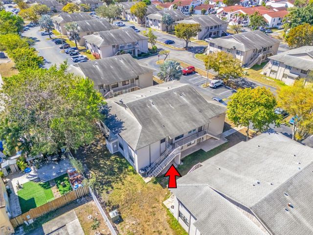 15348 SW 72nd St 23-12, Miami, FL 33193