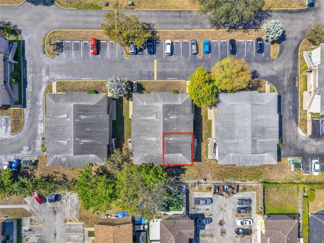 15348 SW 72nd St 23-12, Miami, FL 33193