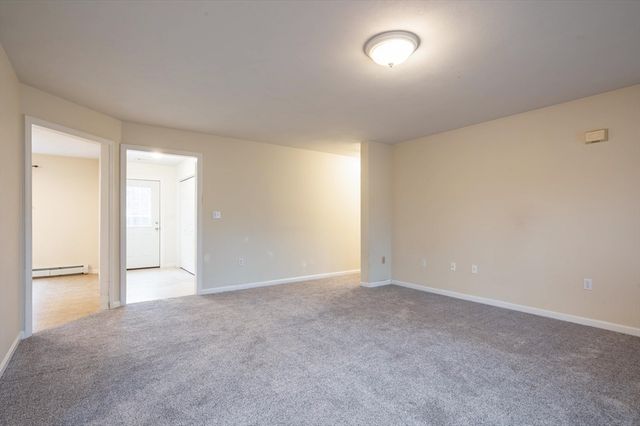 55 Sweet Hill Rd, Plaistow, NH 03865