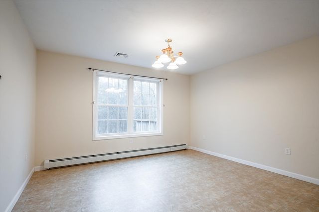 55 Sweet Hill Rd, Plaistow, NH 03865