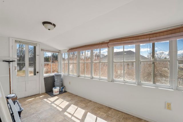102 Corliss Hill Road, Meredith, NH 03253
