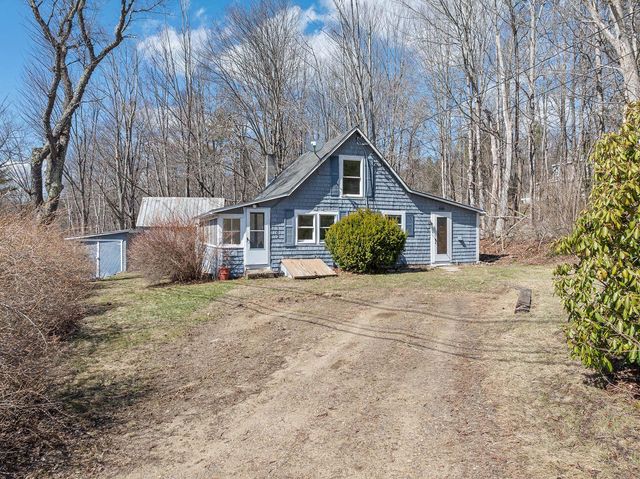 102 Corliss Hill Road, Meredith, NH 03253