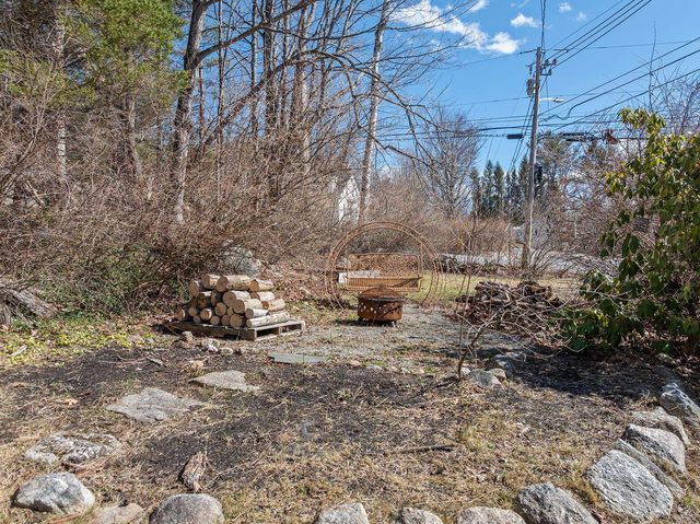102 Corliss Hill Road, Meredith, NH 03253