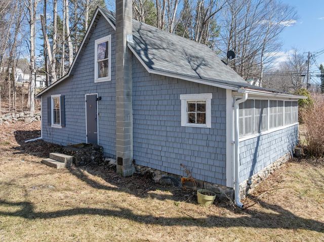 102 Corliss Hill Road, Meredith, NH 03253