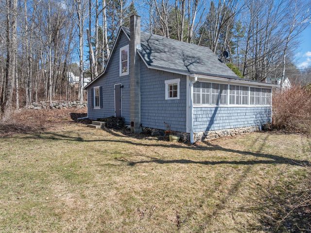 102 Corliss Hill Road, Meredith, NH 03253