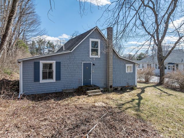 102 Corliss Hill Road, Meredith, NH 03253