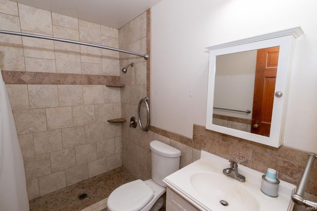 433 Studebaker Street, Mishawaka, IN 46545