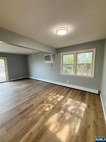 135 Jay Avenue 1, Lyndhurst, NJ 07071