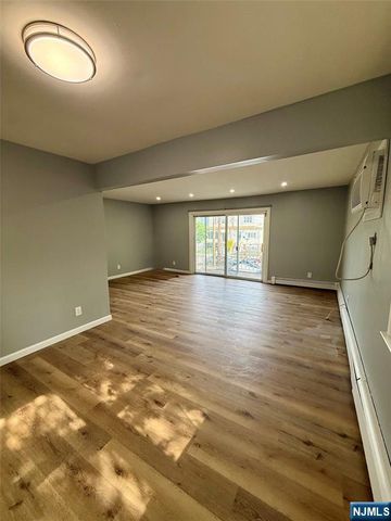 135 Jay Avenue 1, Lyndhurst, NJ 07071