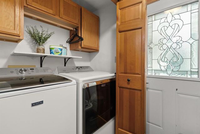 W8078 HILLCREST COURT, Hortonville, WI 54944