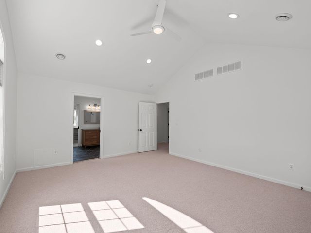 650 W Lincoln Street, Birmingham, MI 48009