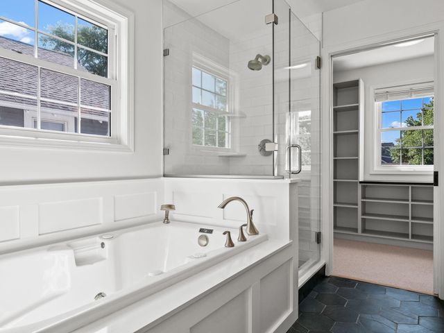 650 W Lincoln Street, Birmingham, MI 48009