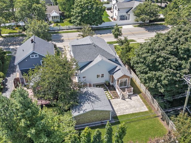 650 W Lincoln Street, Birmingham, MI 48009