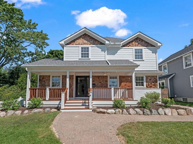 650 W Lincoln Street, Birmingham, MI 48009